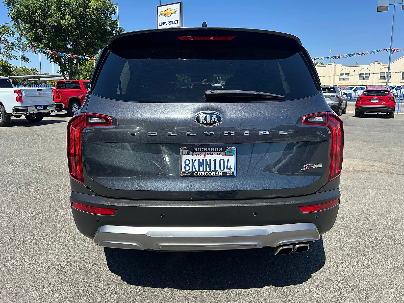 Used 2020 Kia Telluride S w/ S 8 Passenger Seating Package FWD image 4