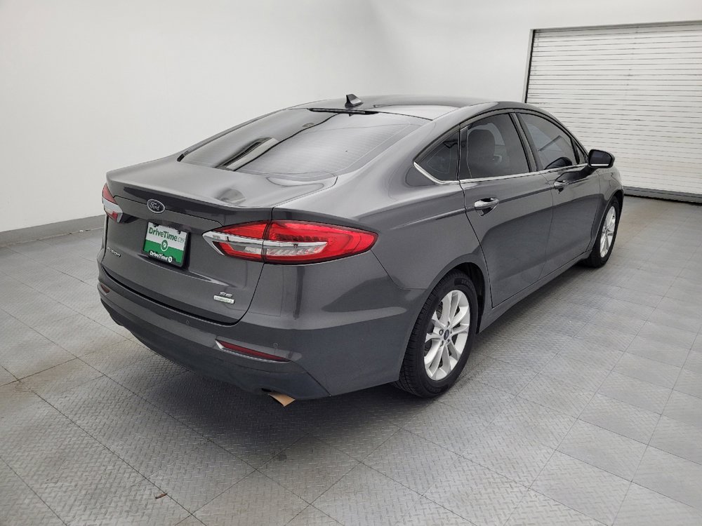 Used 2020 Ford Fusion SE FWD image 9