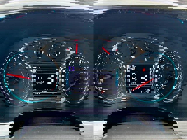 Used 2019 Chevrolet Traverse Premier image 35