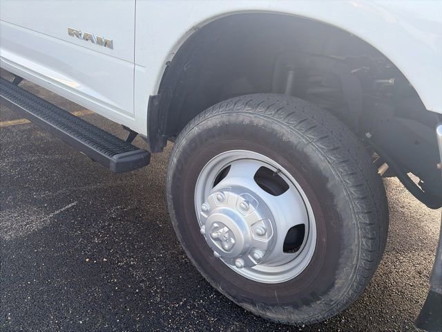 Used 2022 RAM 3500 SLT w/ Quick Order Package 27G SLT image 9