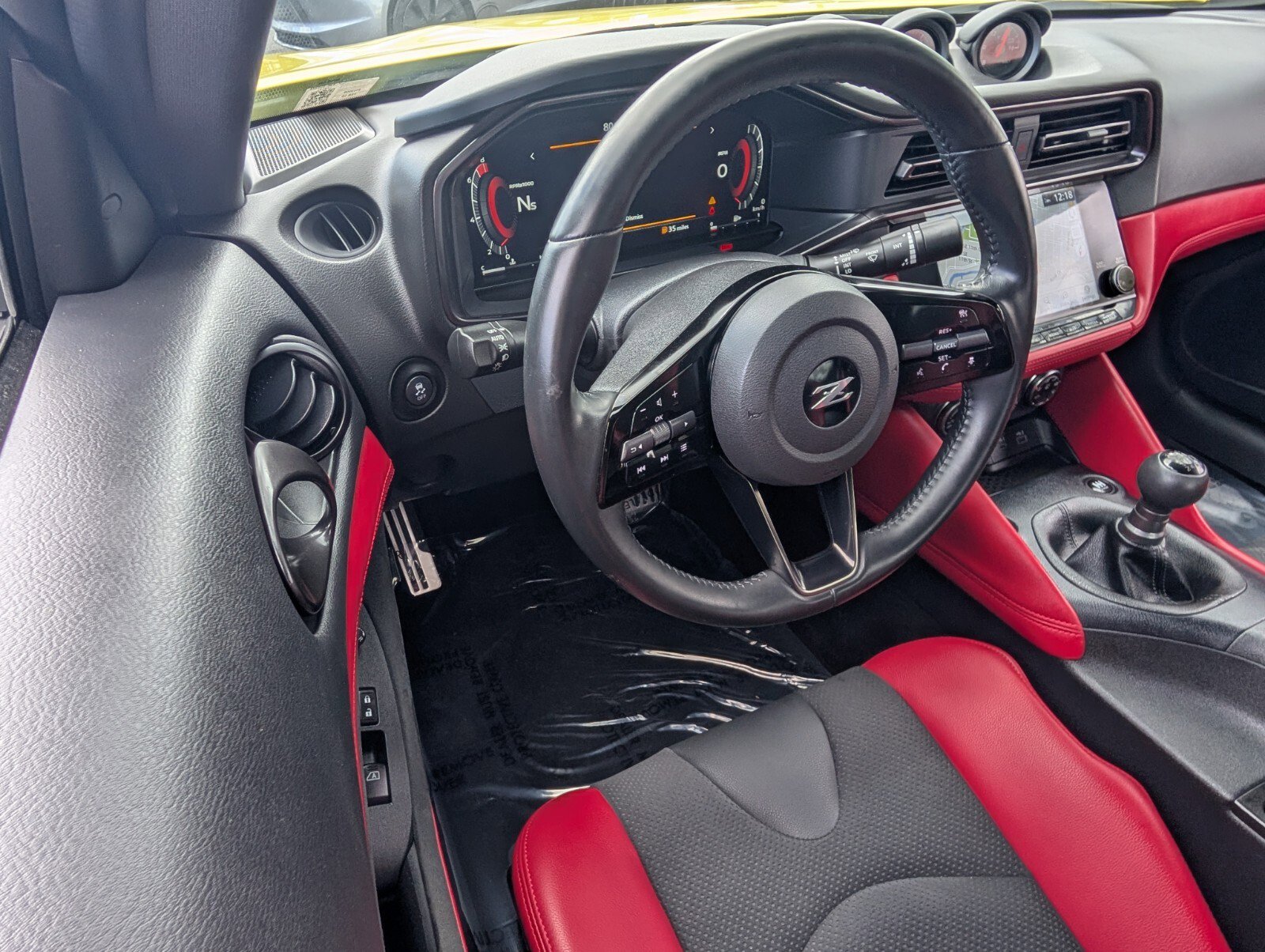 Used 2024 Nissan Z Performance w/ Floor Mat Package image 12