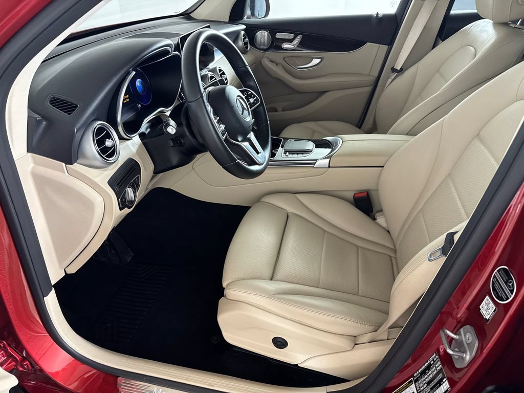 Certified 2021 Mercedes-Benz GLC 300 image 9