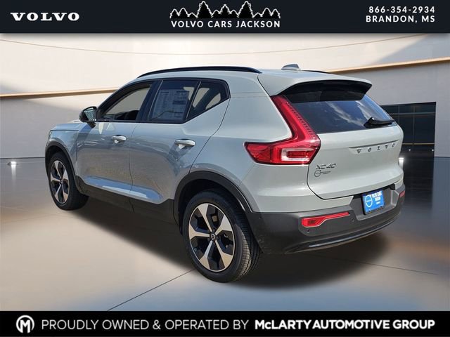 New 2026 Volvo XC40 B4 Plus w/ Protection Package Premier image 6