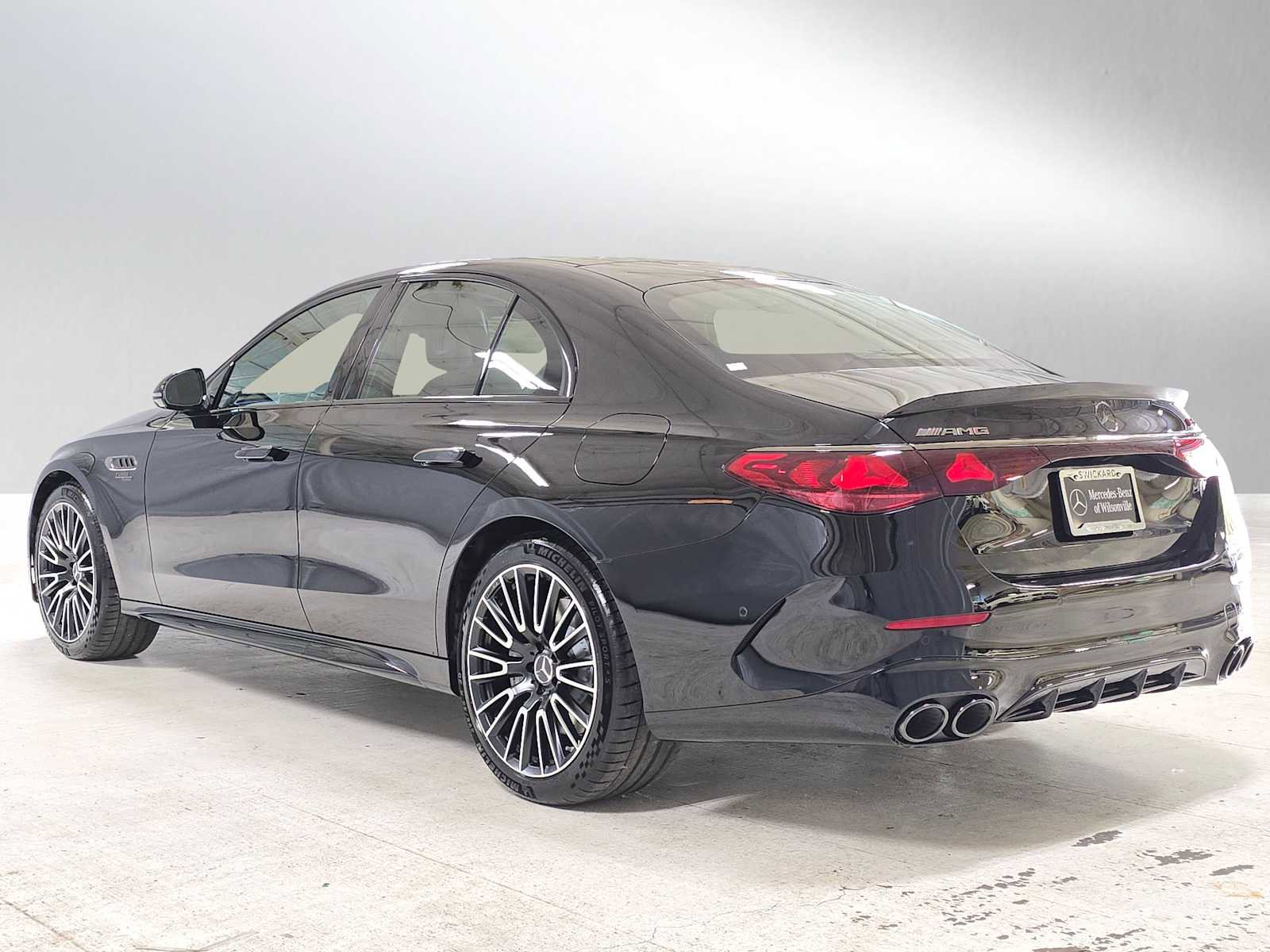 New 2026 Mercedes-Benz E 53 AMG e 4MATIC Sedan image 5