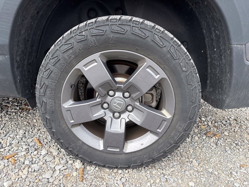 Used 2025 Honda Ridgeline TrailSport image 6