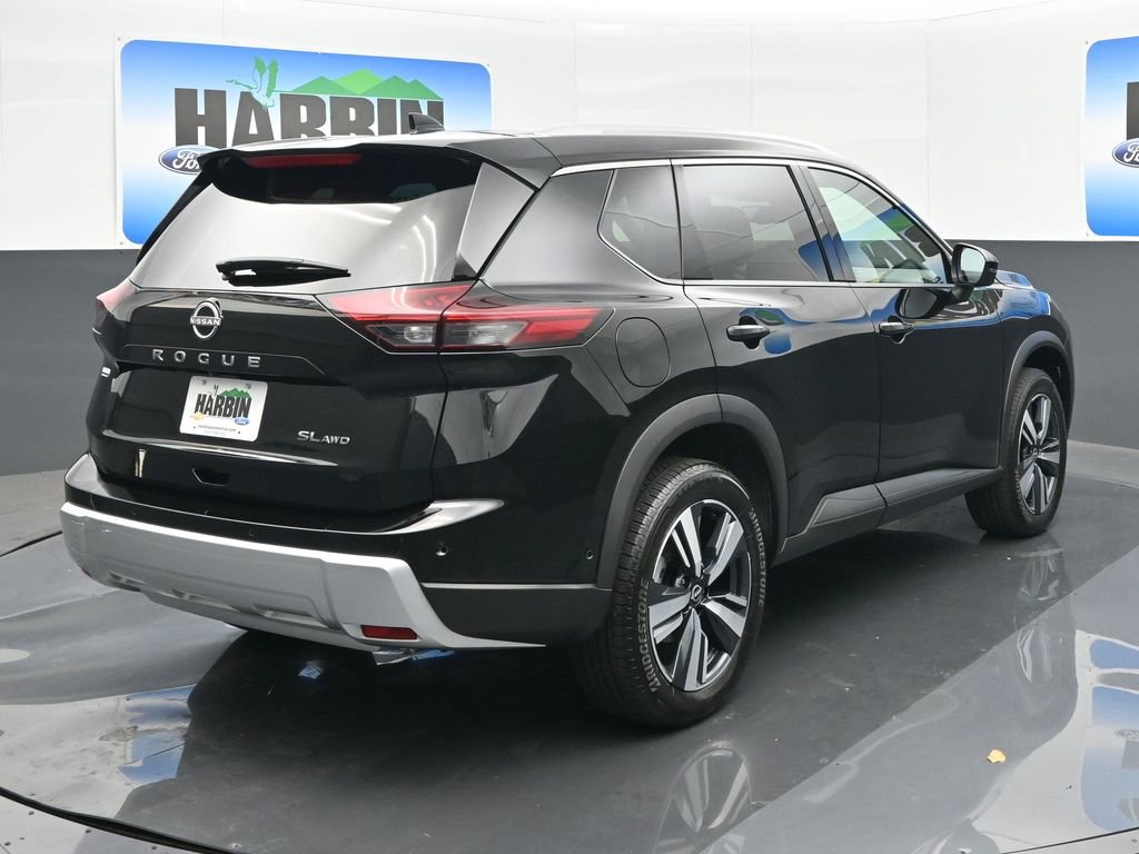 Used 2024 Nissan Rogue SL w/ SL Premium Package image 5