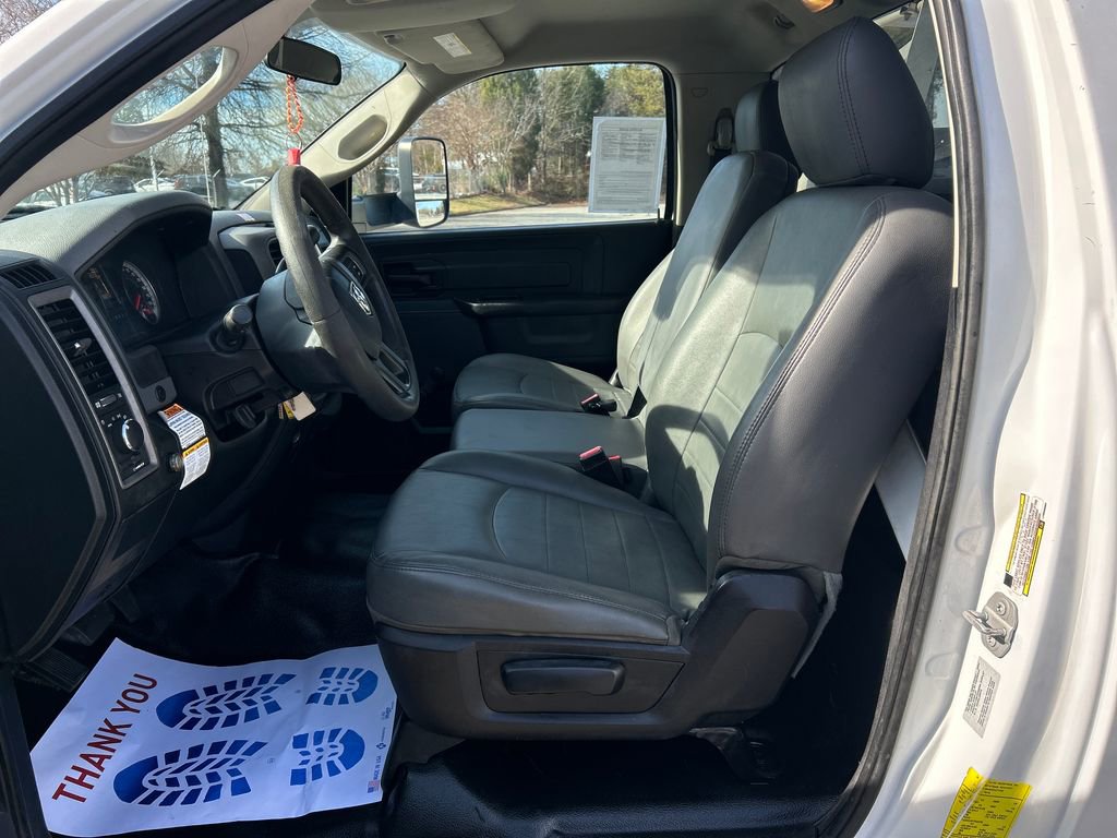 Used 2016 RAM 4500 Tradesman image 11