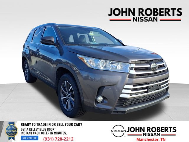 Used 2019 Toyota Highlander XLE image 1