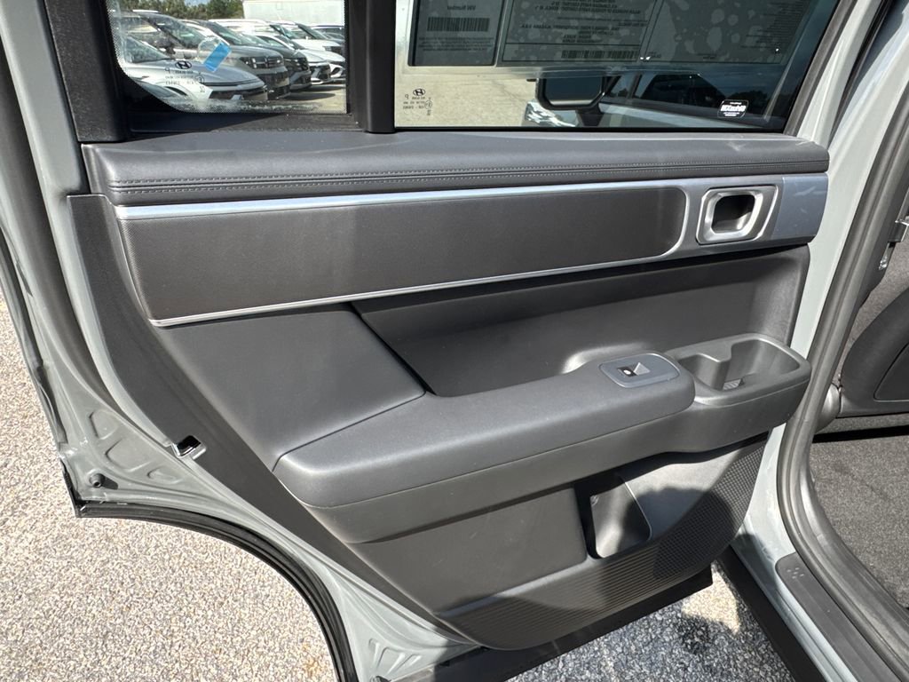 New 2026 Hyundai Santa Fe SE image 12