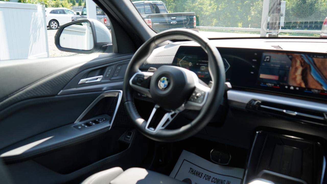 Used 2026 BMW X2 xDrive28i AWD/4WD image 64
