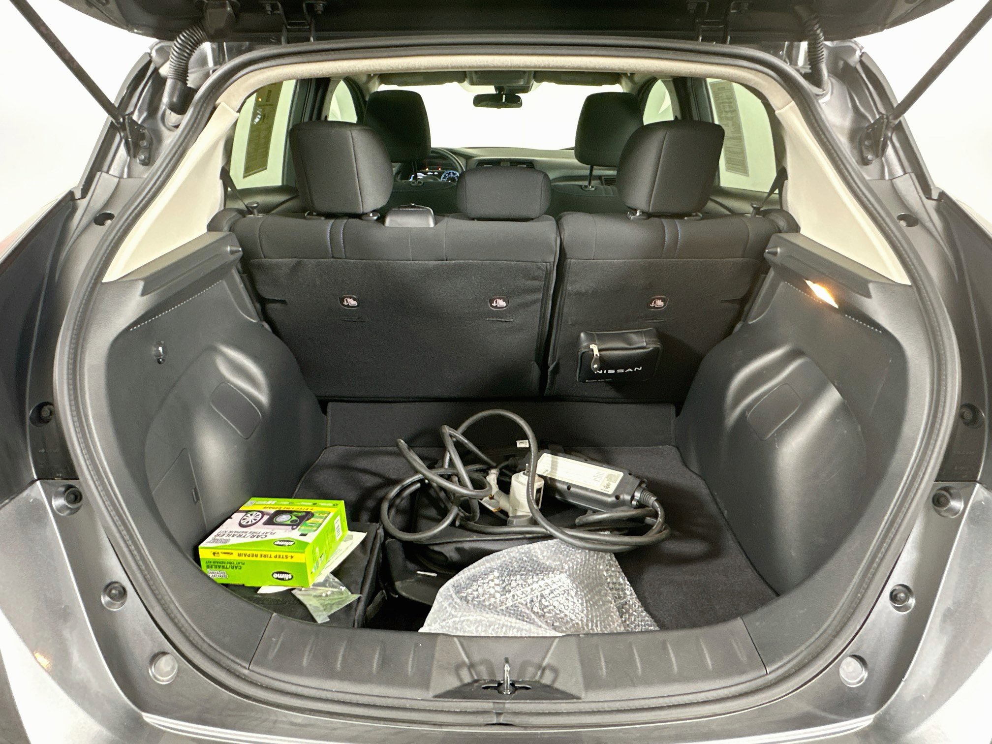 Used 2024 Nissan Leaf S FWD image 28