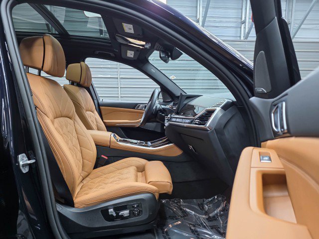 Used 2026 BMW X5 xDrive40i AWD/4WD image 14