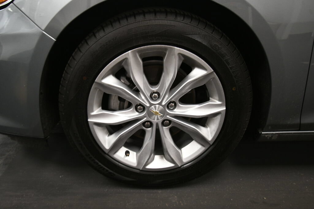 Used 2024 Chevrolet Malibu LT FWD image 31