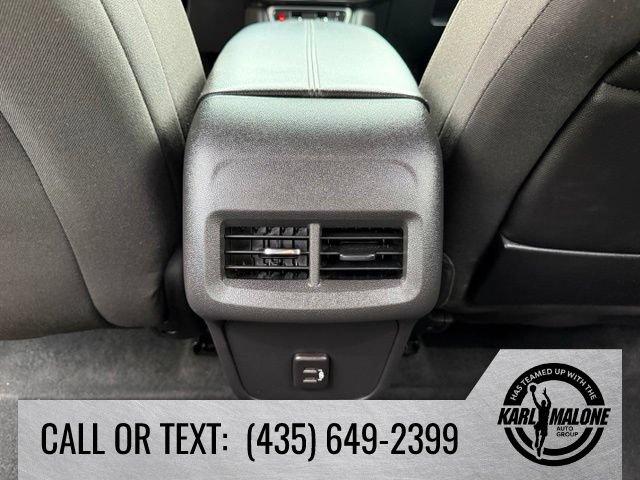 Used 2024 GMC Terrain SLE w/ Driver Convenience Package AWD/4WD image 30