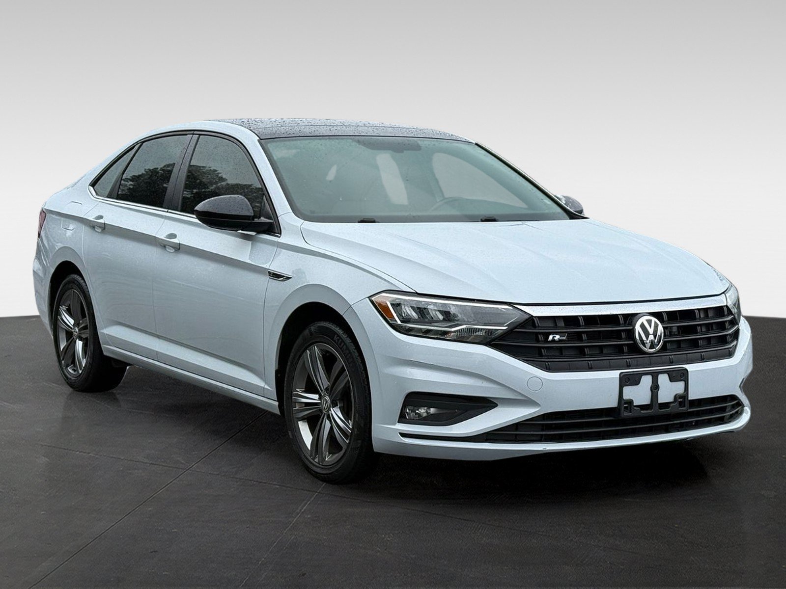 Used 2019 Volkswagen Jetta R-Line FWD image 3