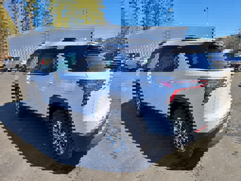 New 2026 Chevrolet Equinox LT w/ Convenience Package II image 5