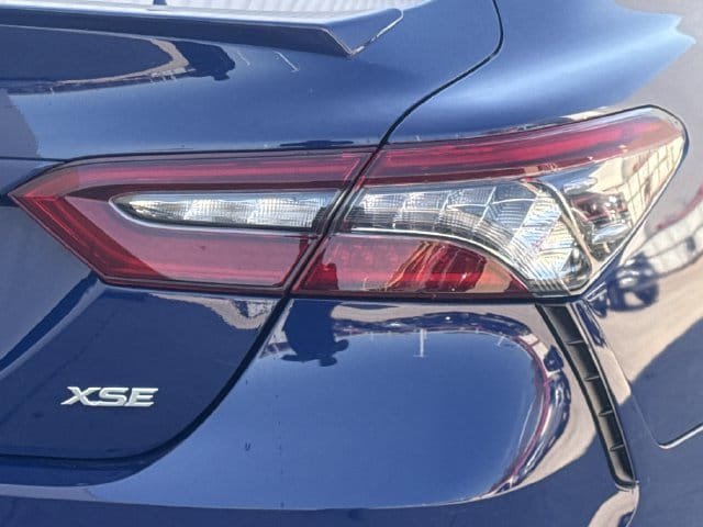 Used 2024 Toyota Camry XSE FWD image 6