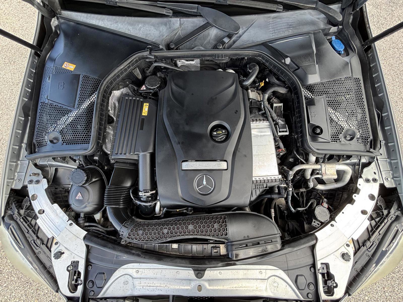 Used 2016 Mercedes-Benz C 300 Sedan image 44