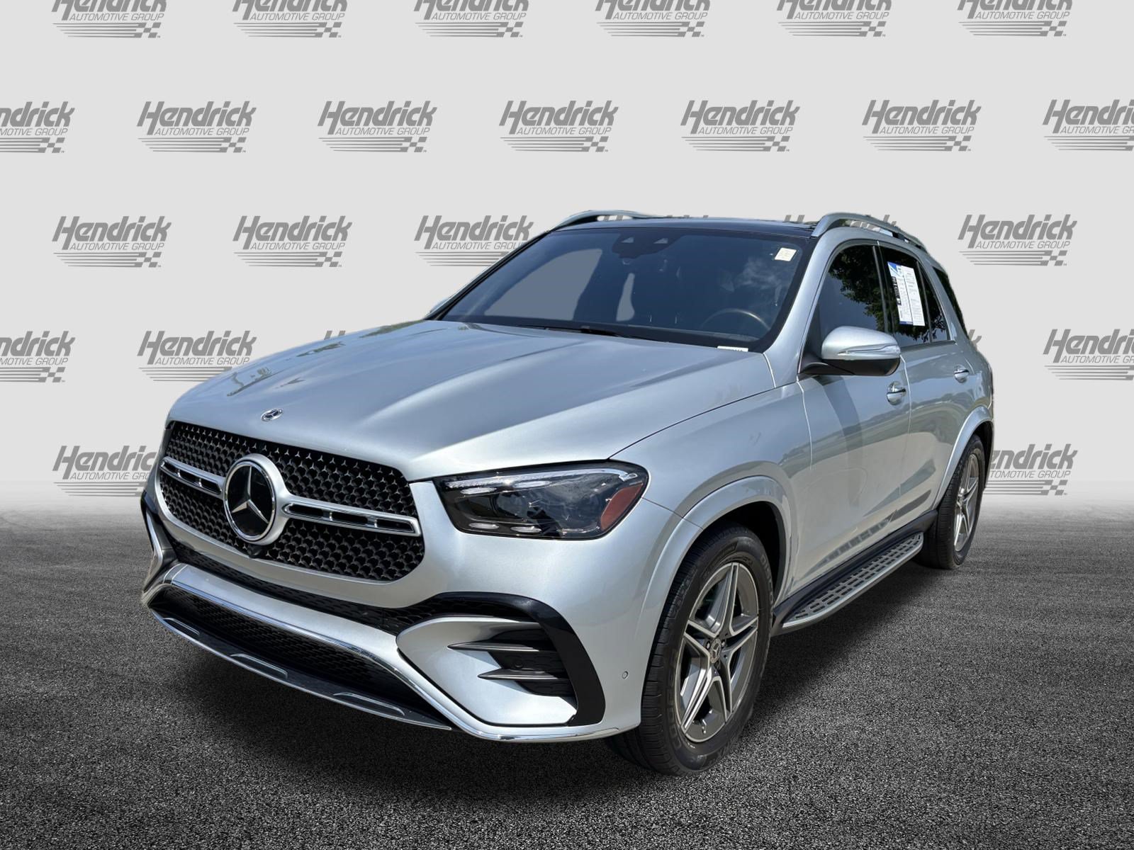 Used 2024 Mercedes-Benz GLE 450 4MATIC image 5