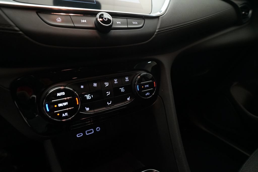 Used 2023 Buick Encore GX Select FWD image 20