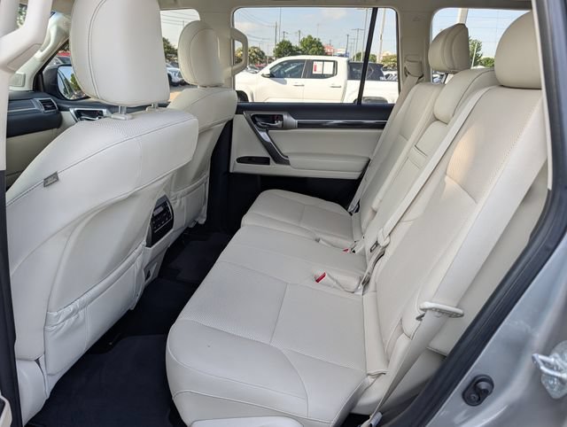 Used 2022 Lexus GX 460 Premium w/ Premium Package AWD/4WD image 27