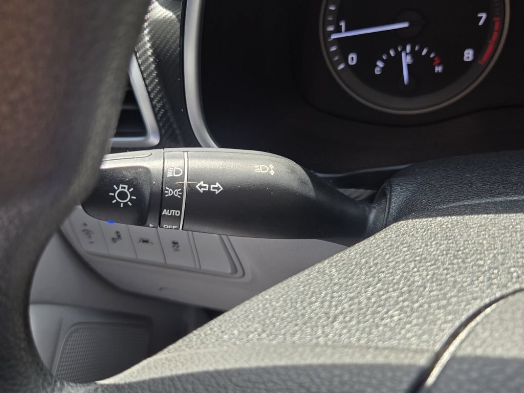Used 2021 Hyundai Tucson Value FWD image 26