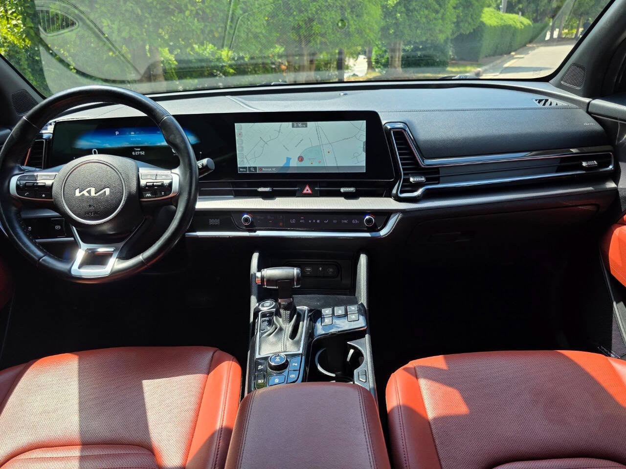 Used 2023 Kia Sportage SX AWD/4WD image 17