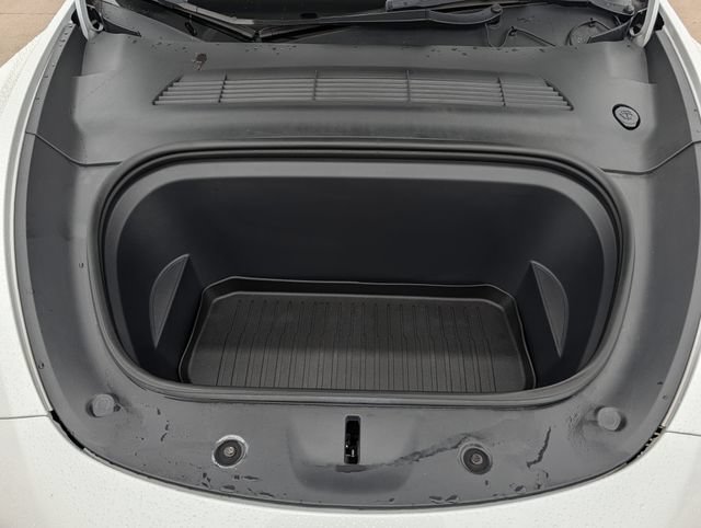 Used 2022 Tesla Model Y Performance AWD/4WD image 33