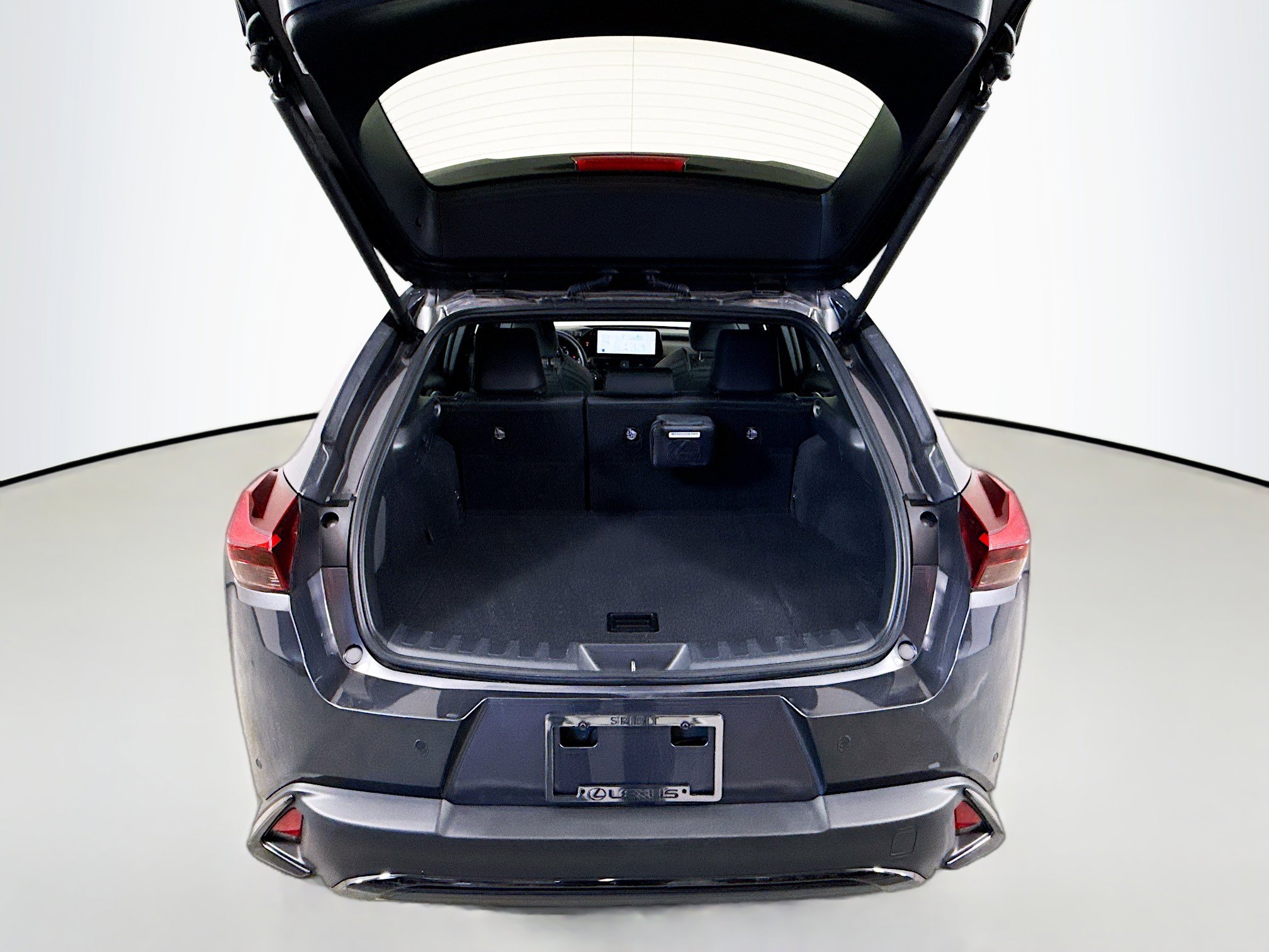 Used 2023 Lexus UX 250h F Sport image 25