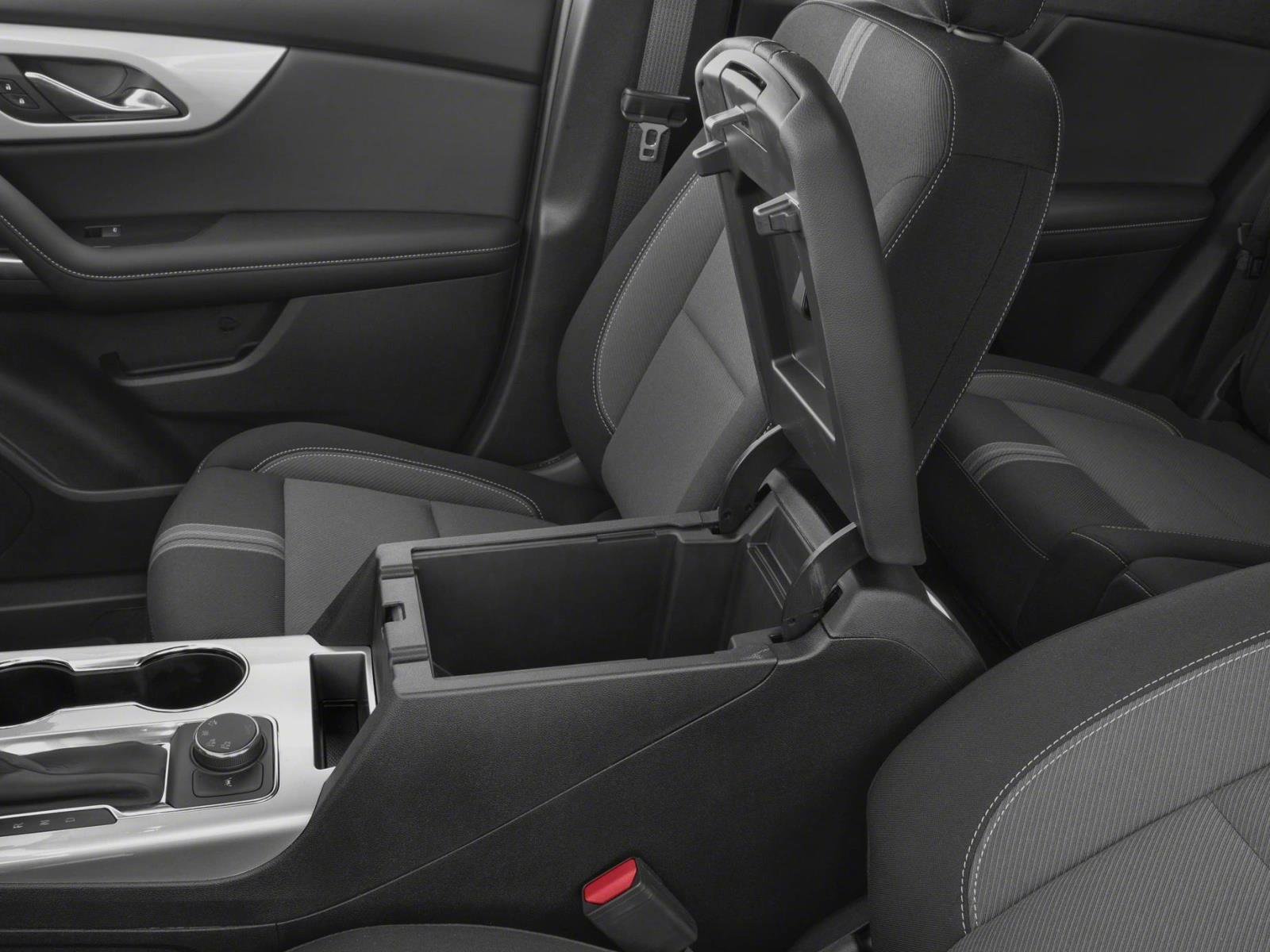 New 2026 Chevrolet Blazer LT w/ Sound & Technology Package FWD image 10