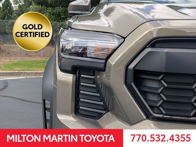Certified 2025 Toyota Tacoma TRD Off-Road AWD/4WD image 12
