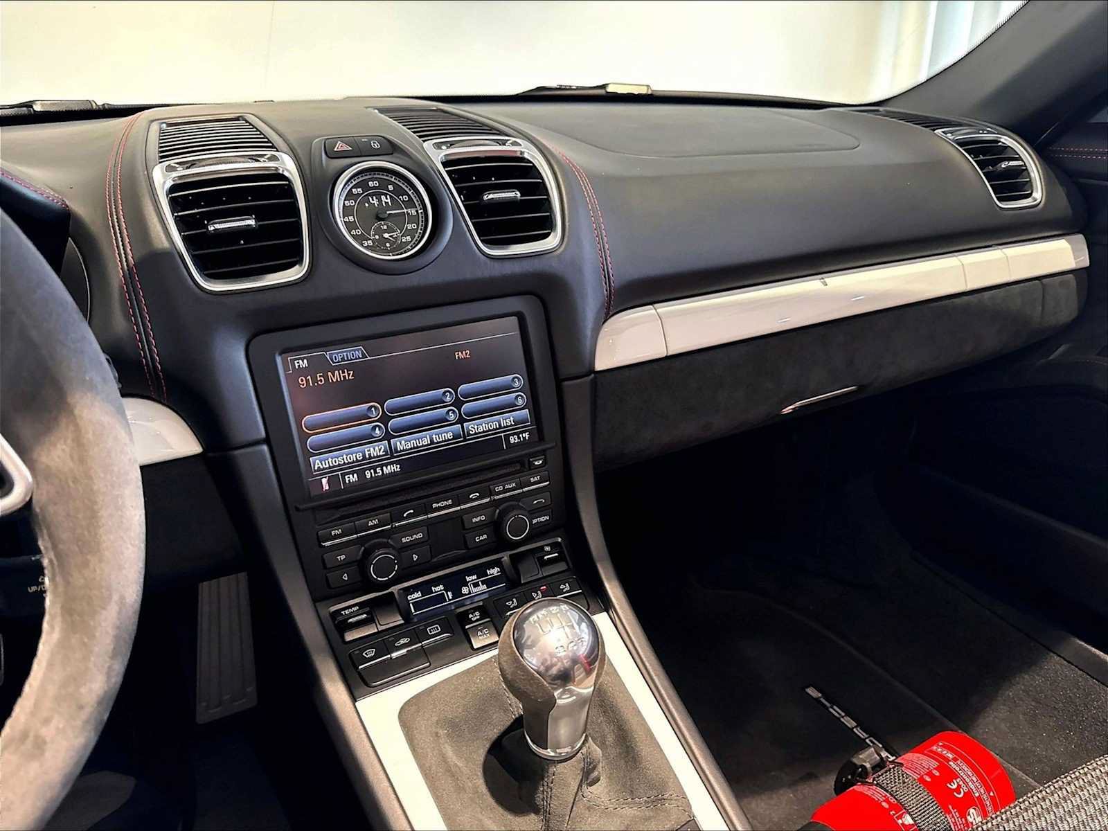 Used 2016 Porsche Boxster Spyder RWD image 20