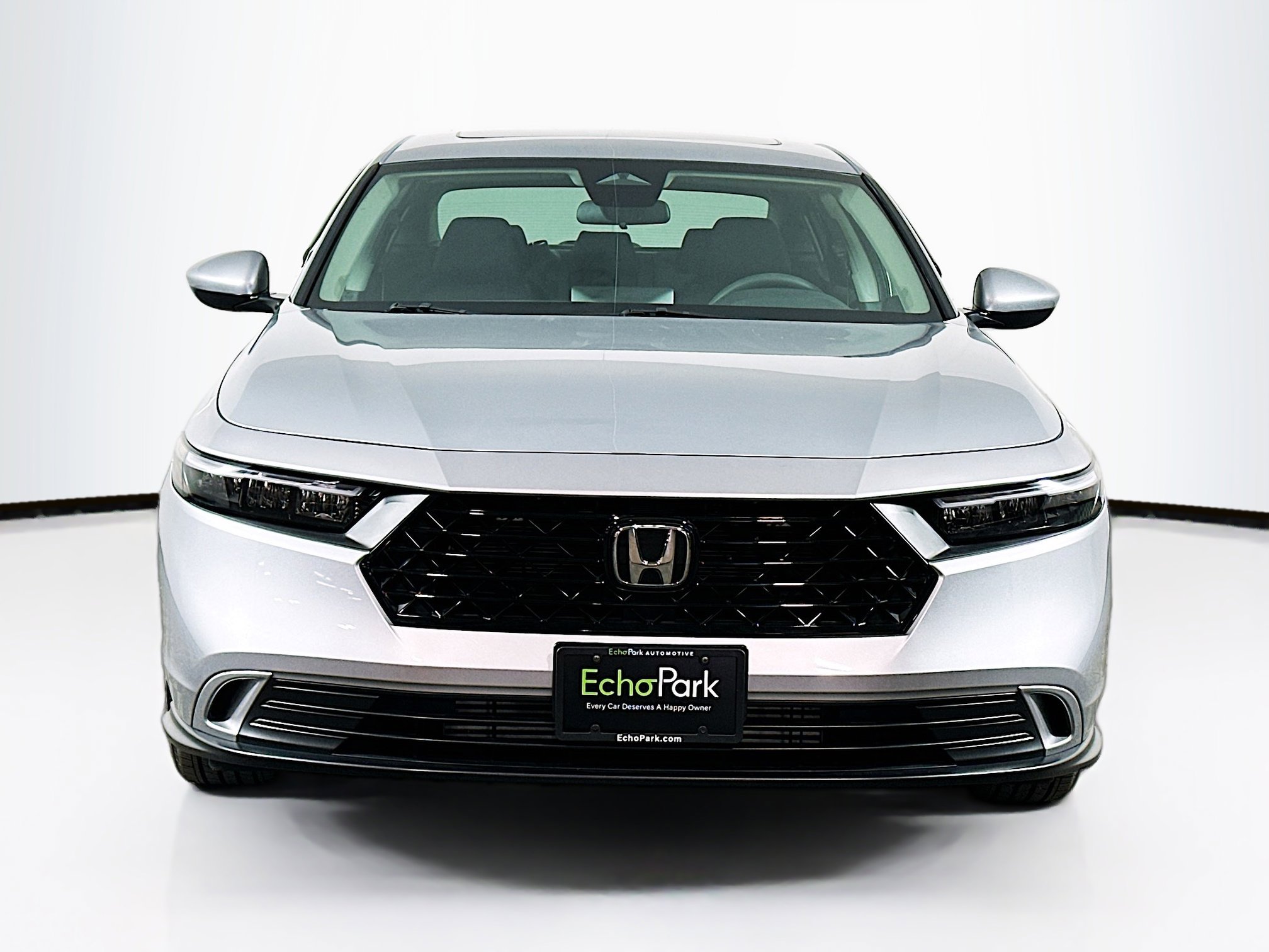 Used 2024 Honda Accord EX image 2