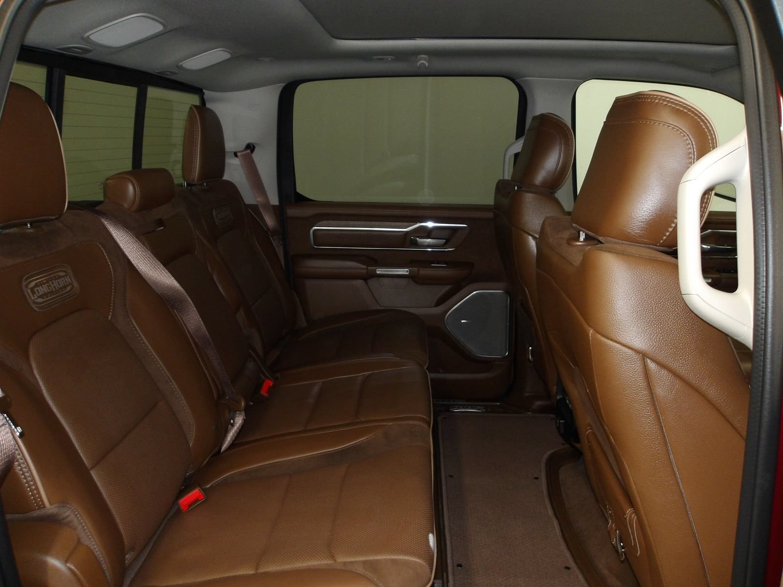 Used 2023 RAM 1500 Limited AWD/4WD image 17