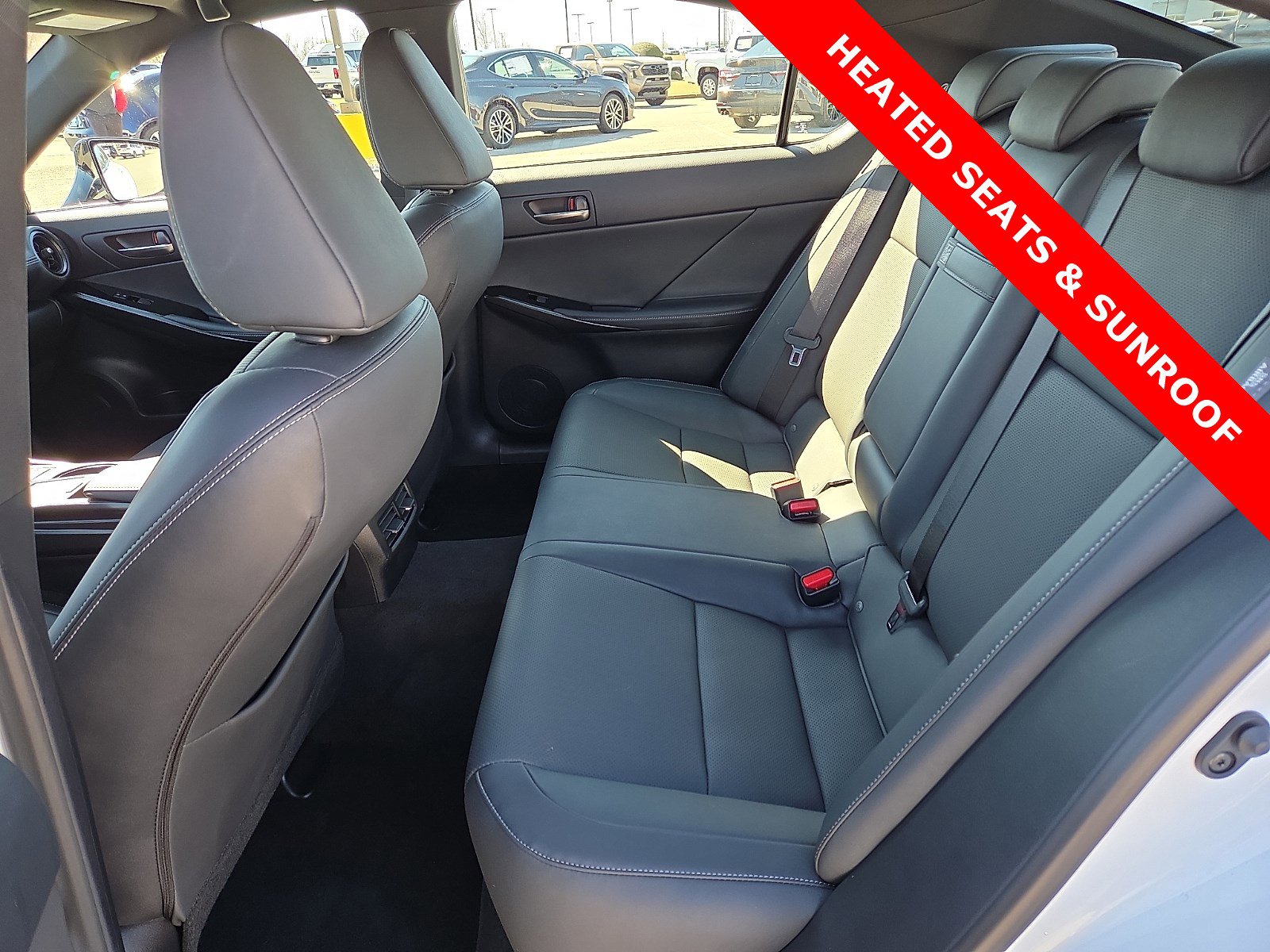 Used 2025 Lexus IS 350 F Sport image 10