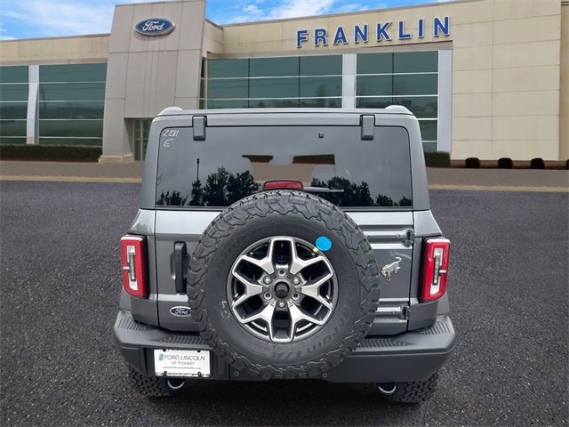 New 2025 Ford Bronco Badlands image 5