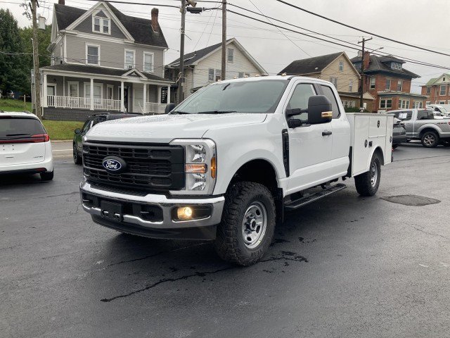 New 2027 Ford F250 XL w/ XL Off-Road 33" Tire Package AWD/4WD image 6