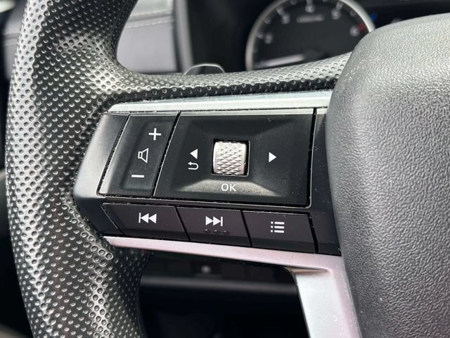Used 2023 Mitsubishi Outlander ES FWD image 9