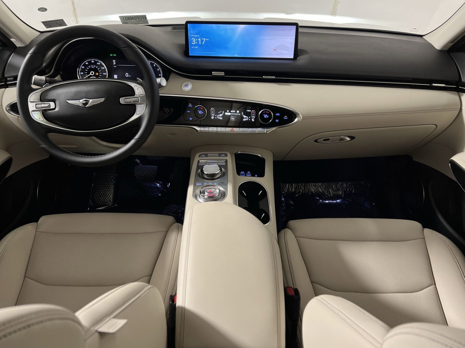 Used 2024 Genesis GV70 2.5T w/ Cargo Package AWD/4WD image 23
