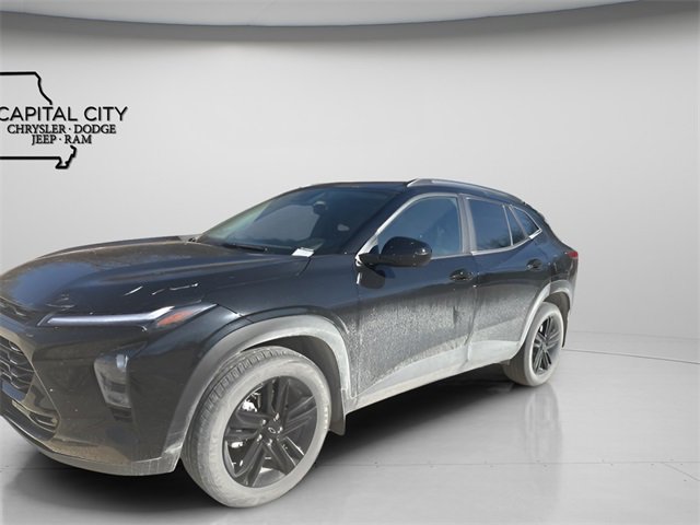 Used 2025 Chevrolet Trax ACTIV w/ Driver Confidence Package image 5