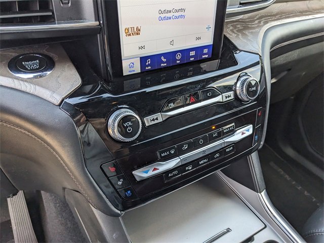 Certified 2023 Ford Explorer Platinum w/ Technology Package image 26