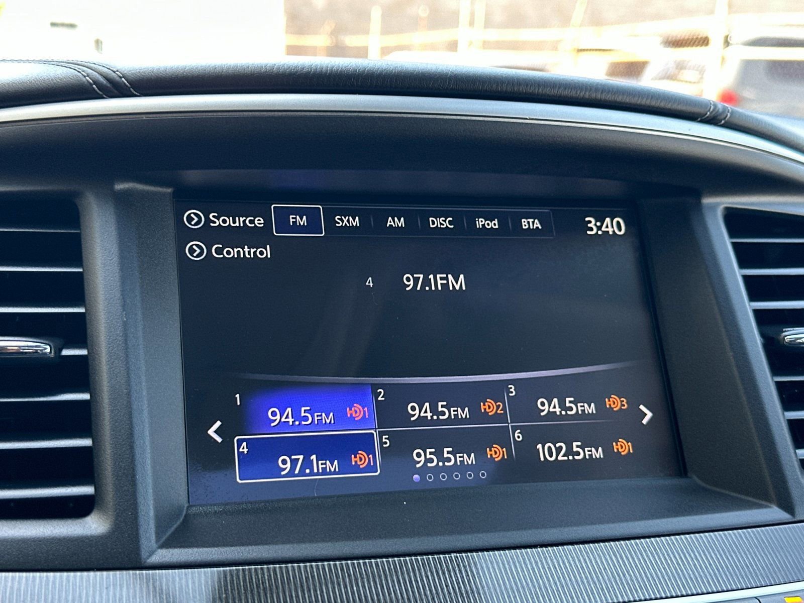 Used 2019 INFINITI QX60 Luxe w/ Essential Package FWD image 22