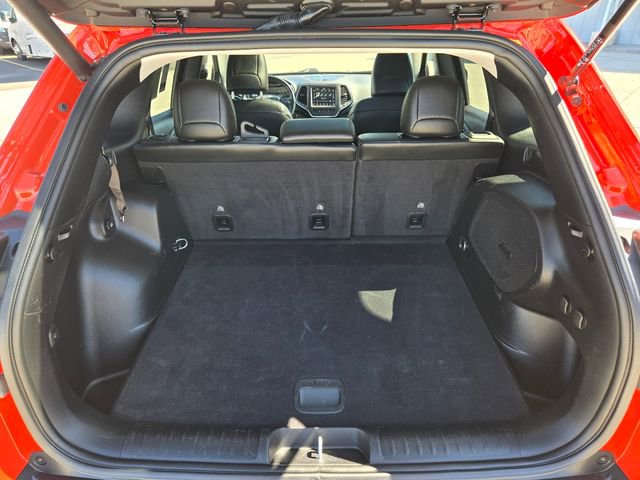 Used 2021 Jeep Cherokee Trailhawk w/ Sun, Sound & Nav Group AWD/4WD image 10