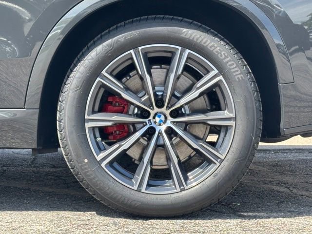 New 2026 BMW X5 M60i AWD/4WD image 3