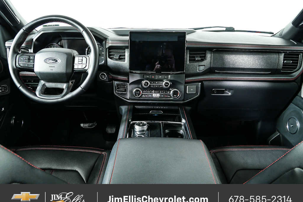 Used 2022 Ford Expedition Limited AWD/4WD image 21