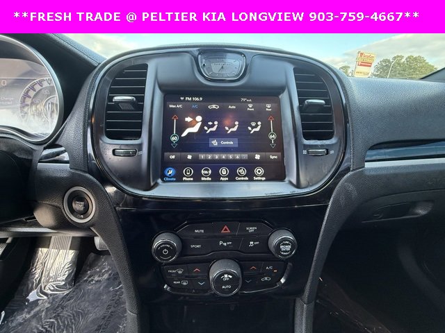 Used 2021 Chrysler 300 S image 19