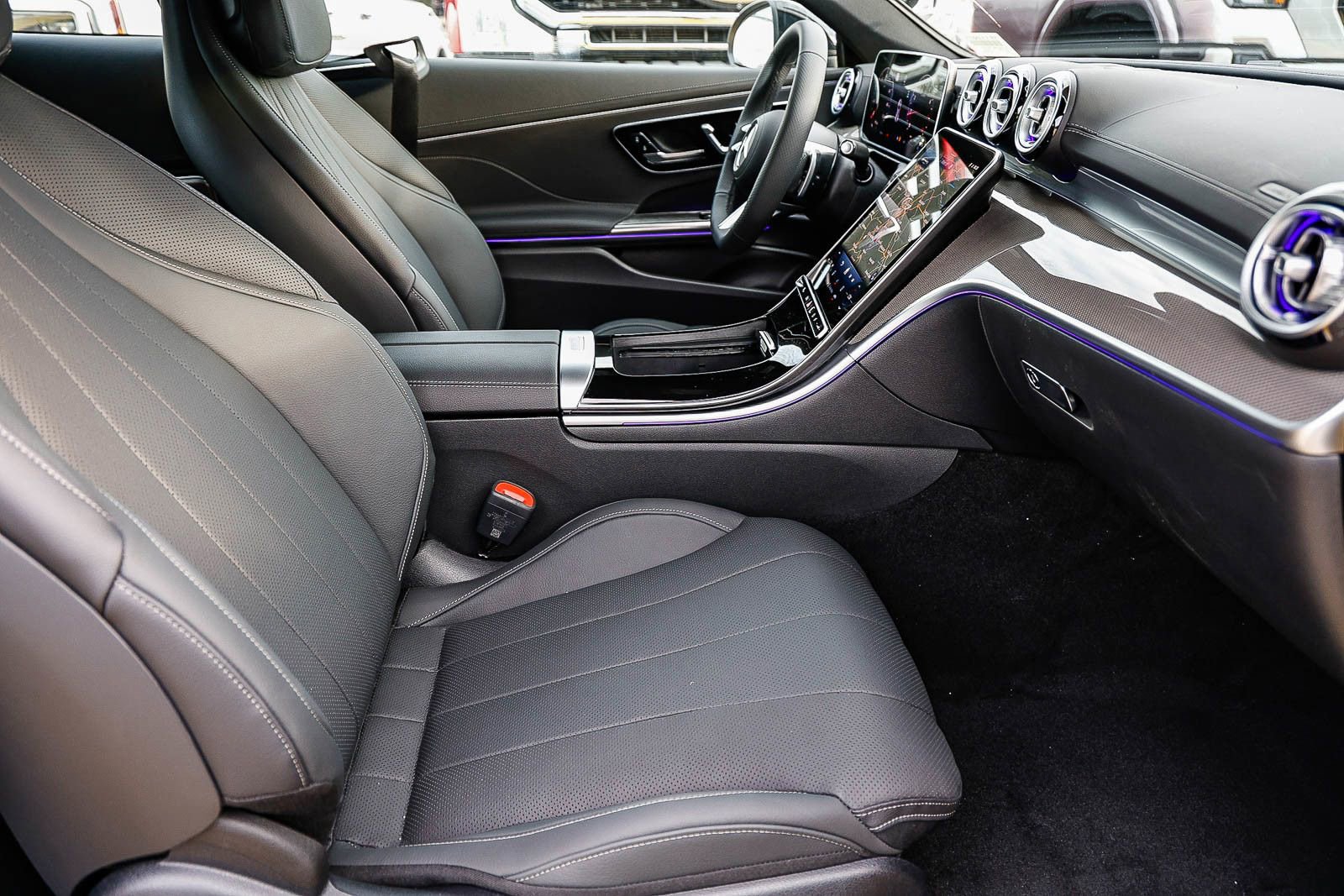 New 2026 Mercedes-Benz CLE 300 4MATIC Coupe image 14