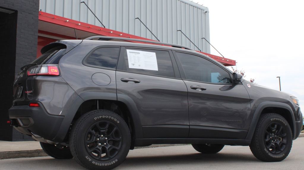 Used 2020 Jeep Cherokee Trailhawk w/ Trailer Tow Group image 11