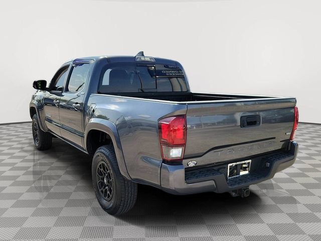Used 2022 Toyota Tacoma SR5 w/ Technology Package RWD image 4