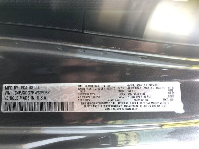 Used 2024 Jeep Wrangler Sport S image 27